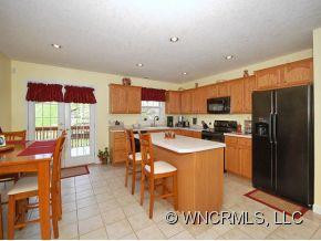 373 HEMLOCK SPRINGS TRAIL - Photo 4