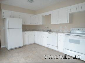 156 WOODLAND DRIVE - Photo 3
