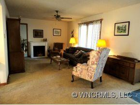 124 Cinnamon Way - Photo 3