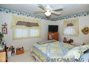 303 Brannon Forest Drive - Photo 6
