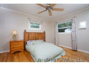 306 Turnpike Road - Photo 6
