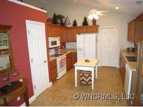 52 Sugar Hill Drive - Photo 4