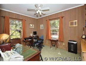 6 AMHERST ROAD - Photo 11