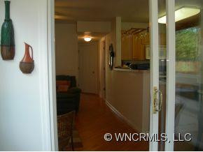 102 S. Park Lane - Photo 4