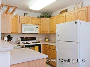 102 S. Park Lane - Photo 7