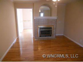11 WESTMONT DRIVE - Photo 2