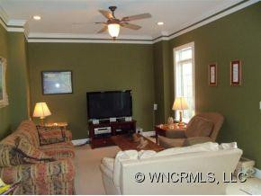 165 Sanctuary Drive - Photo 10