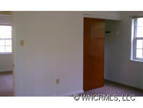 23 Evelake Drive - Photo 6