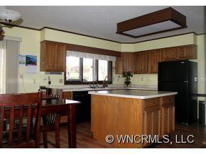 3001 Chestnut Tree Road - Photo 2