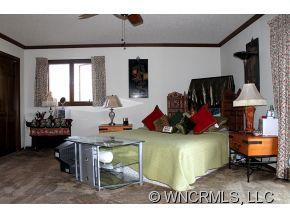 3001 Chestnut Tree Road - Photo 4
