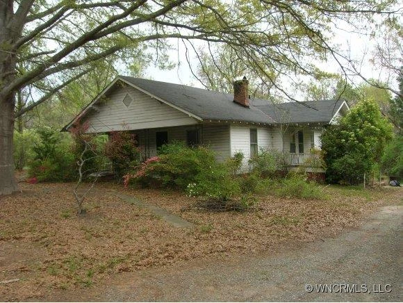 1629 Oakland Road