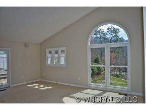 53 Plott Heights - Photo 14