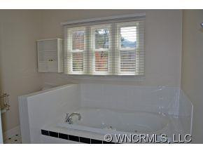 53 Plott Heights - Photo 8