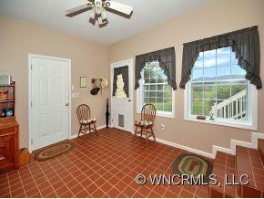 293 SUN MEADOW LANE - Photo 15