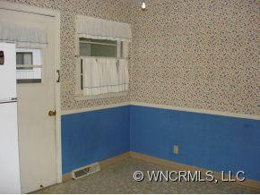 107 FAR HILLS TERRACE - Photo 8