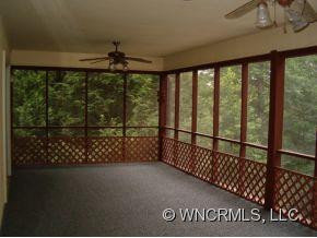 226 Haywood Knolls Drive - Photo 5
