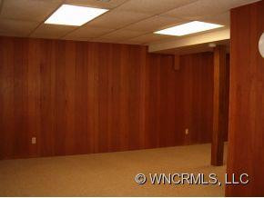 226 Haywood Knolls Drive - Photo 8