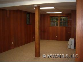 226 Haywood Knolls Drive - Photo 9