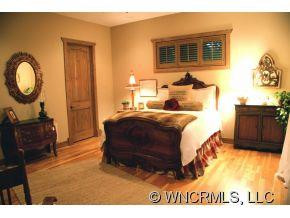 185 Lakehouse Trail - Photo 10