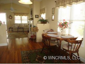 457 TOMS HILL DR - Photo 3
