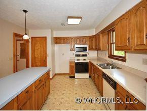 646 OAK GROVE ROAD - Photo 6