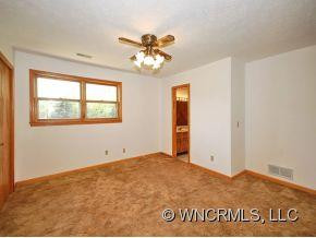 646 OAK GROVE ROAD - Photo 7