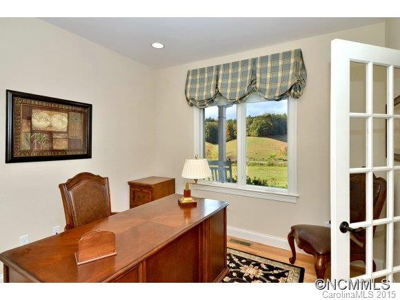 134 TRADITIONS WAY - Photo 13