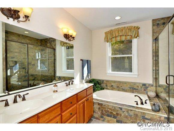 134 TRADITIONS WAY - Photo 18
