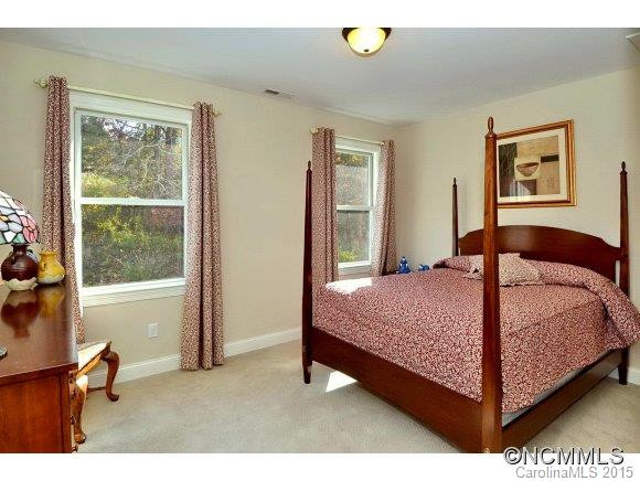 134 TRADITIONS WAY - Photo 20