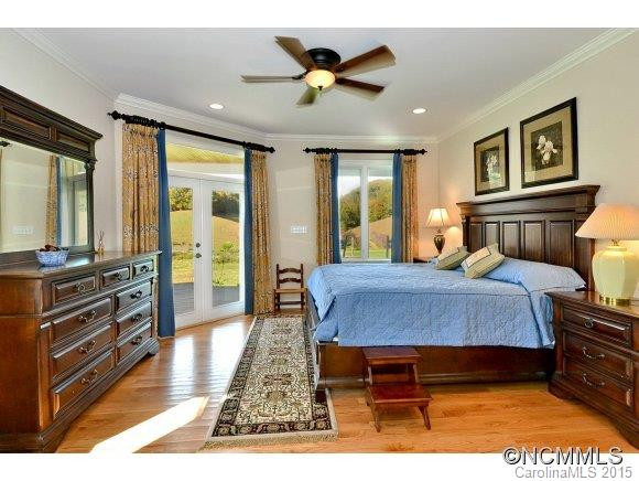 134 TRADITIONS WAY - Photo 10