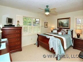 905 RAINBOW LANE - Photo 11