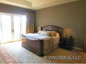 1005 McFarlane Way - Photo 12
