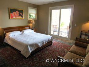 1005 McFarlane Way - Photo 16