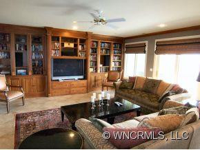 1005 McFarlane Way - Photo 18