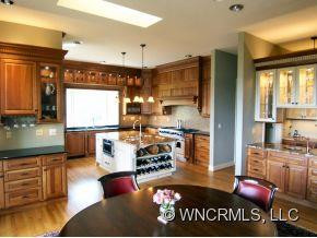 1005 McFarlane Way - Photo 5