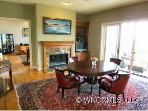 1005 McFarlane Way - Photo 9