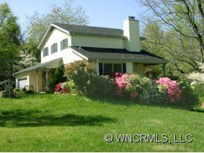 66 Beechwood Drive - Photo 2