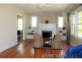 954 W Allen Street - Photo 2