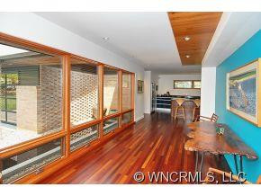 344 Midland Drive - Photo 2