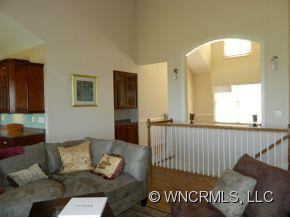 95 DISTANT VIEW DRIVE - Photo 4