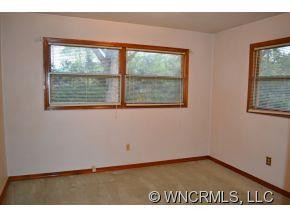 45 Lakeview Street - Photo 7