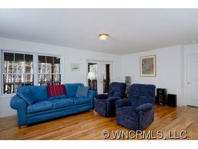 262 Sherwood Ridge Road - Photo 4