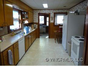11588 Greenville Highway - Photo 11