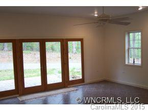 138 Hamilton Park - Photo 8