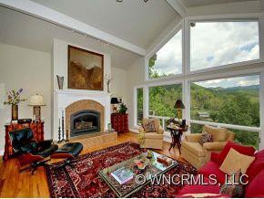 32 Scenic Valley Drive - Photo 4