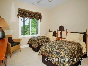32 Scenic Valley Drive - Photo 10