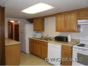 530 OAK HILL COURT - Photo 3