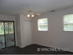 530 OAK HILL COURT - Photo 5