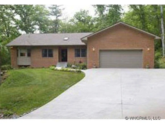 872 Aberdeen Lane