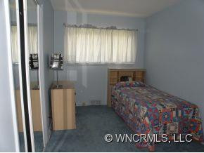 402 Reger Ave - Photo 8